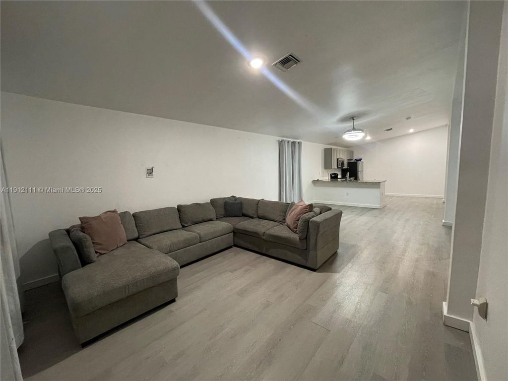 Photo of Pompano Beach, FL 33069 (MLS # A11912111)