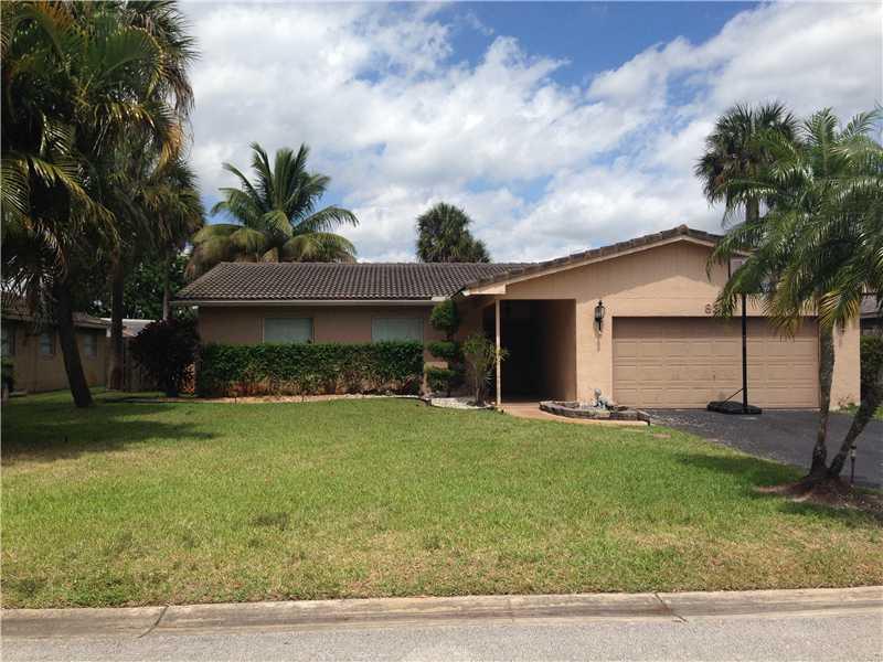 3 bedrooms, 2 bath home in Ramblewood, featuring a NEW ROOF with a warranty, a beautiful pool with a fountain and lighting. Updated kitchen and bathrooms, newer appliances, living, dining and family rooms with crown molding and built-ins throughout. Large fenced yard features fruit trees in a tropical setting, screened in patio is great for pool parties and entertaining. Easy access to shopping, restaurants, schools and highways. Great Schools and NO HOA!!! **NOT A SHORT SALE OR A FORECLOSURE**
