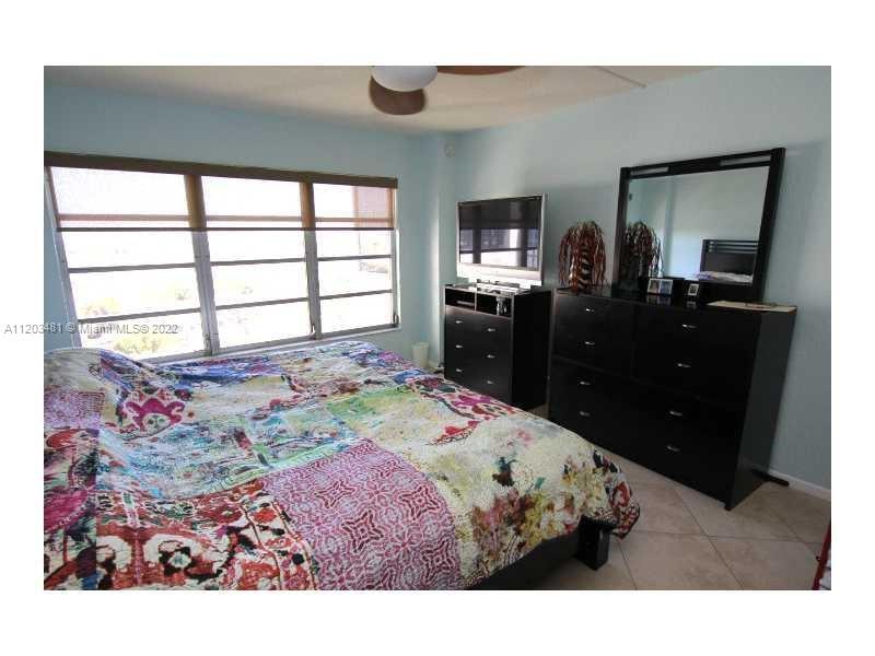 COUNTRY CLUB TOWERS OF CO - Residential