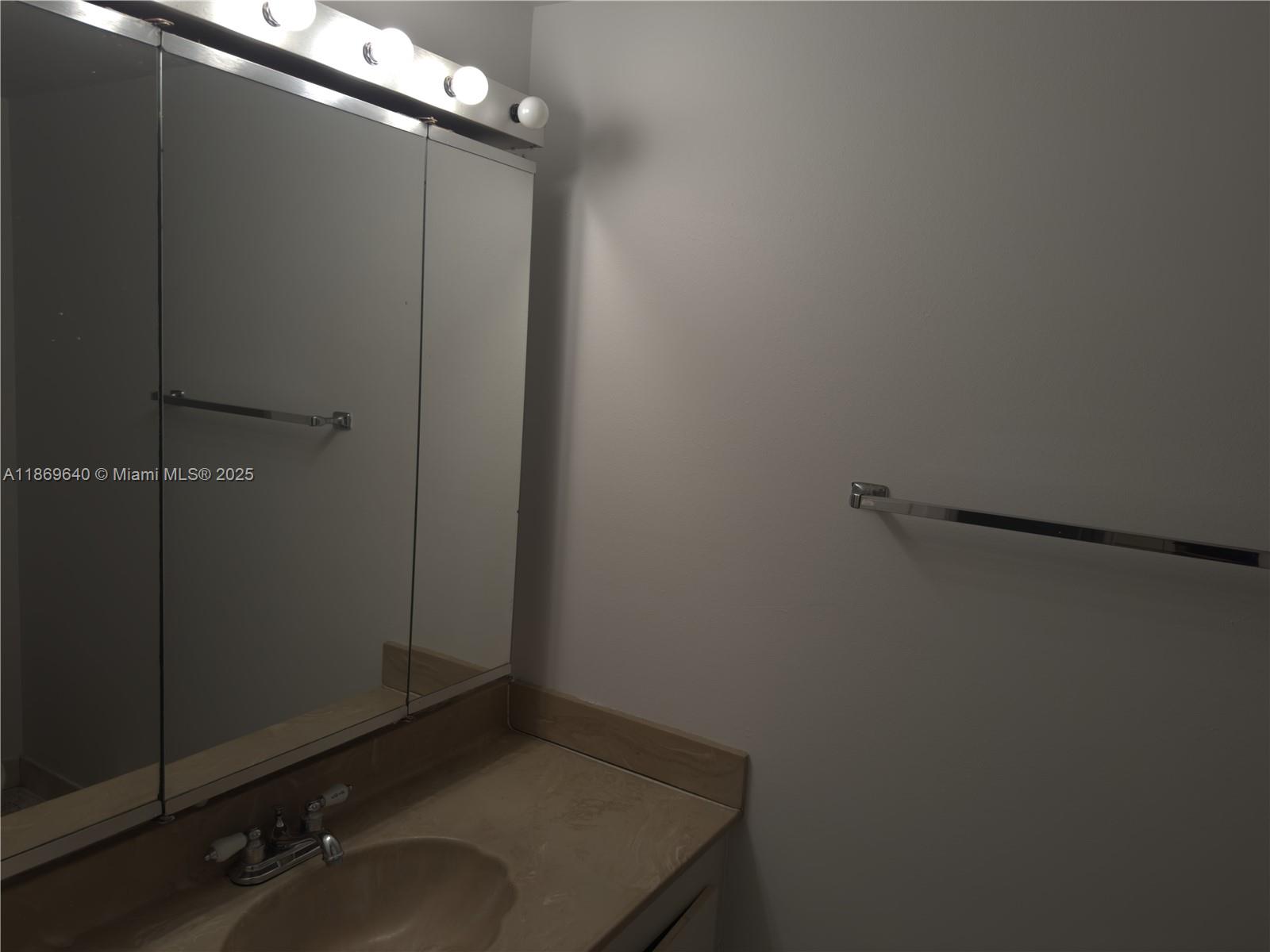 OLYMPUS CONDO PHASE - Residential Lease