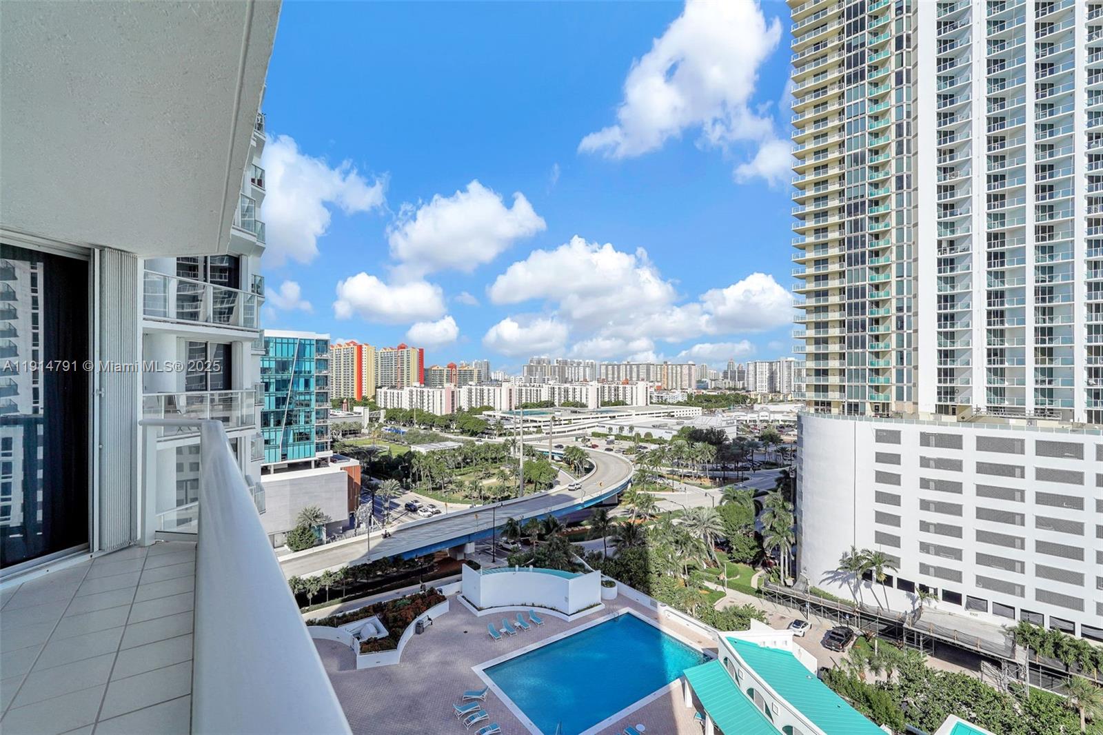 OCEANIA III CONDO - Residential Lease