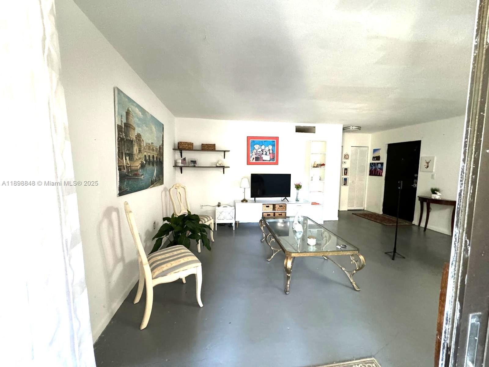 KENLAND BEND SOUTH CONDO - Residential