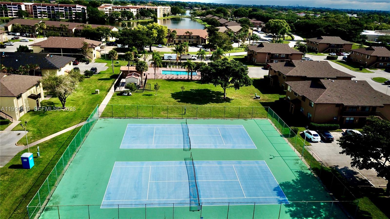 WINDING LAKE TWO AT WELLE - Residential