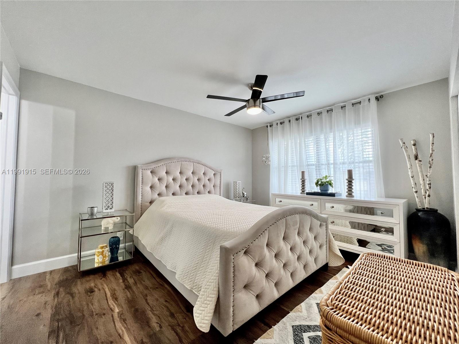 WINDING LAKE TWO AT WELLE - Residential