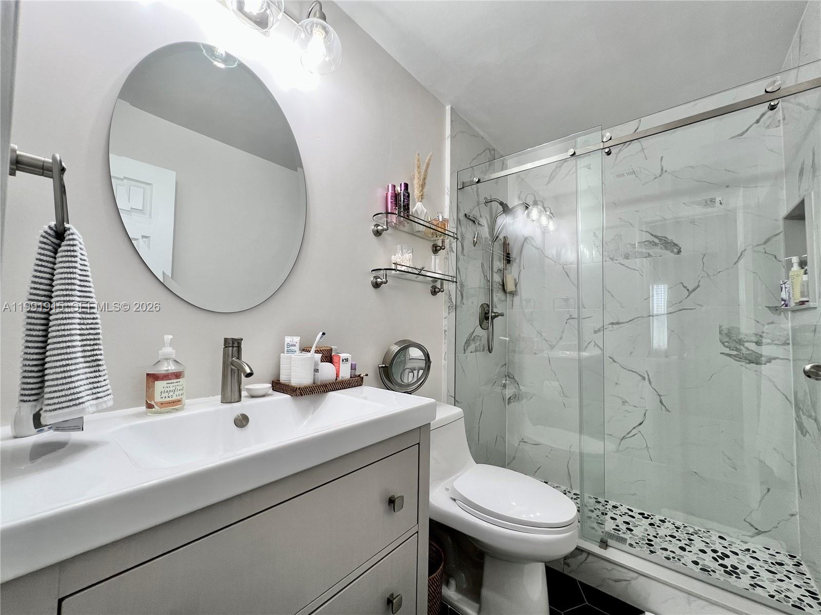 WINDING LAKE TWO AT WELLE - Residential