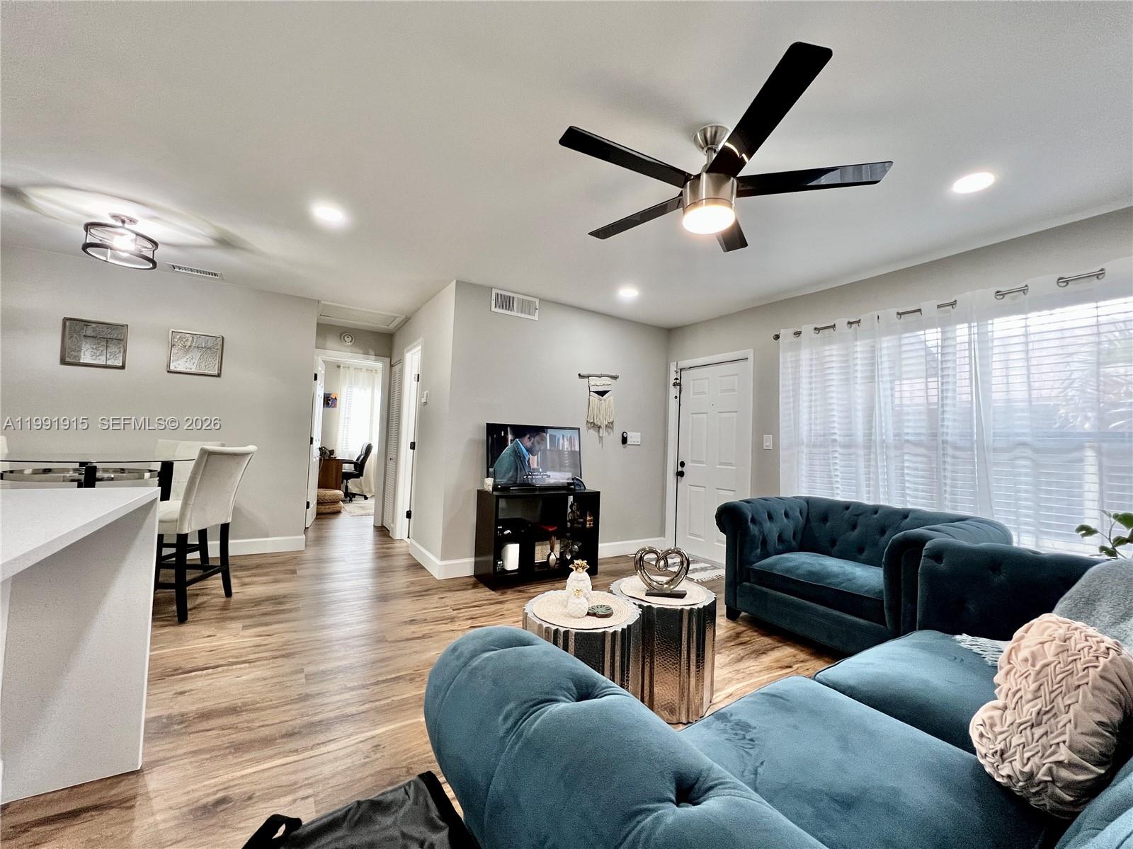 WINDING LAKE TWO AT WELLE - Residential