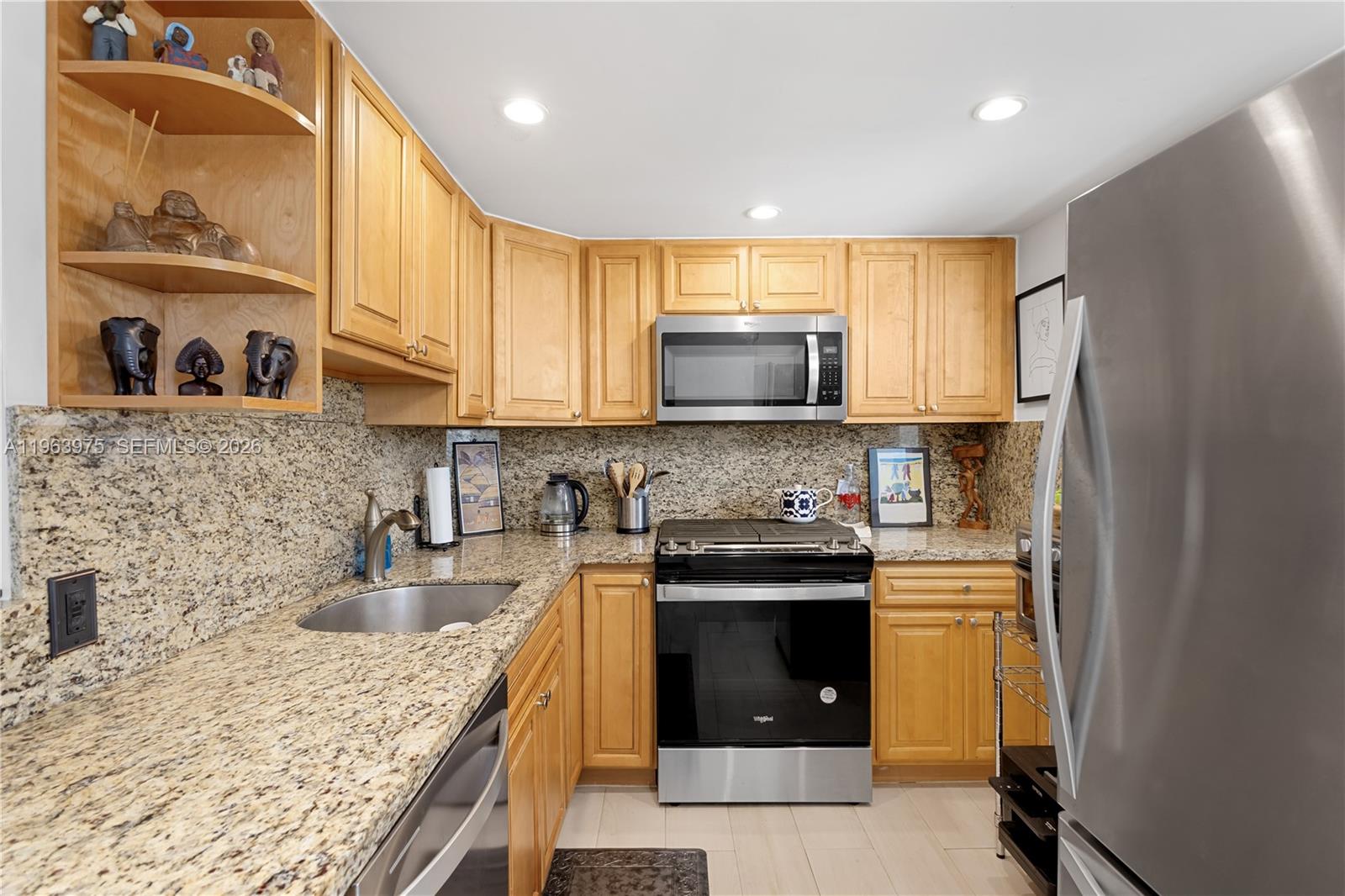 COLLINS TOWERS CONDO - Residential