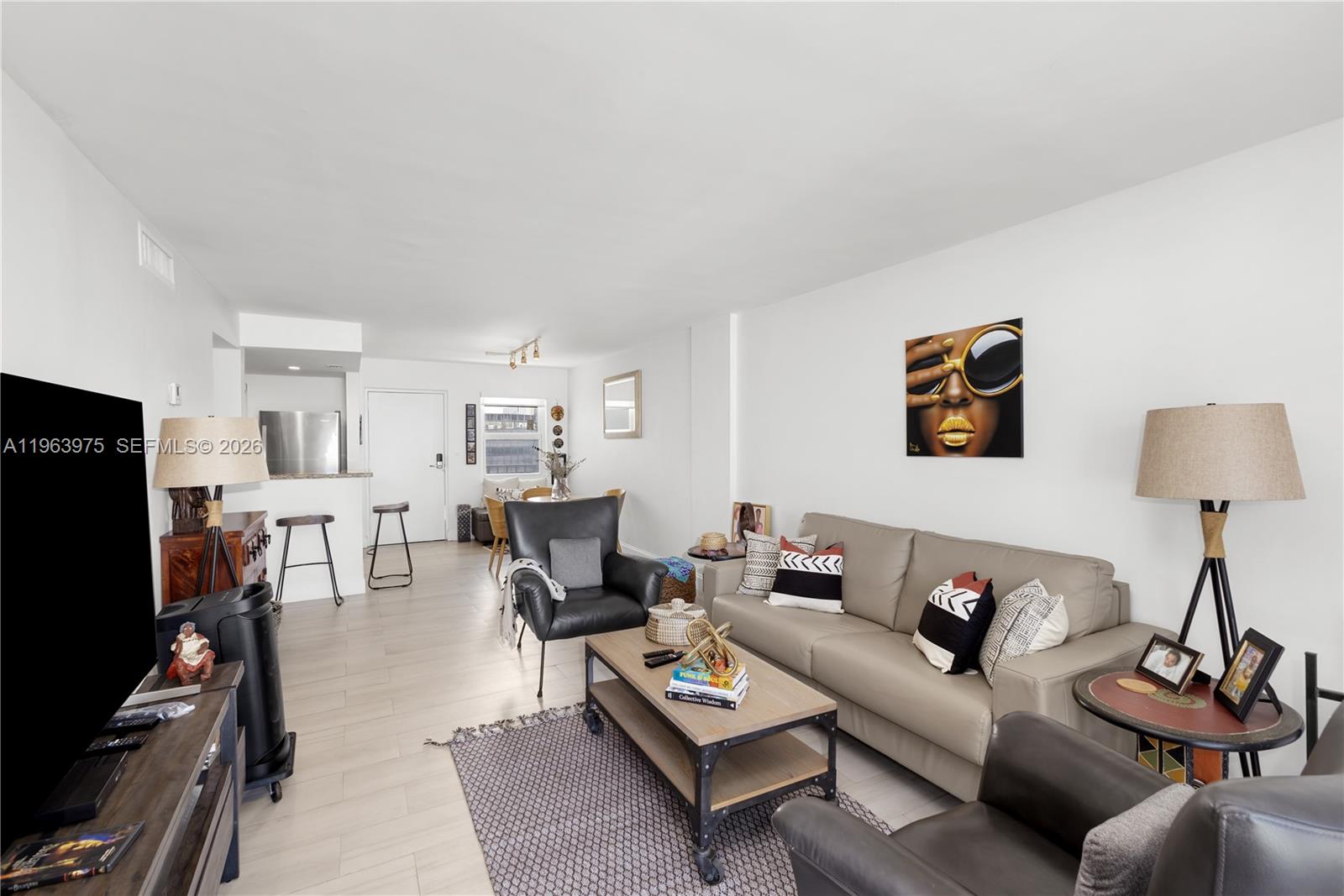 COLLINS TOWERS CONDO - Residential