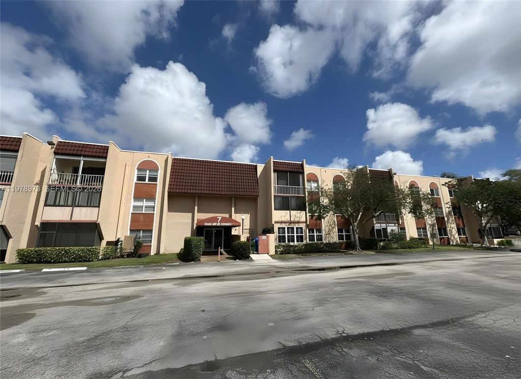 Photo of 8280 SW 24th St #7104, North Lauderdale, FL 33068 (MLS # A11978973)