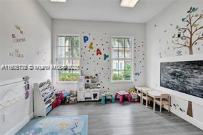 MEADOW PINES - Residential Lease