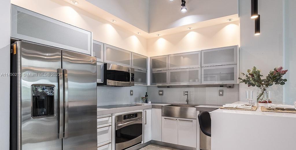 CITE CONDO - Residential Lease