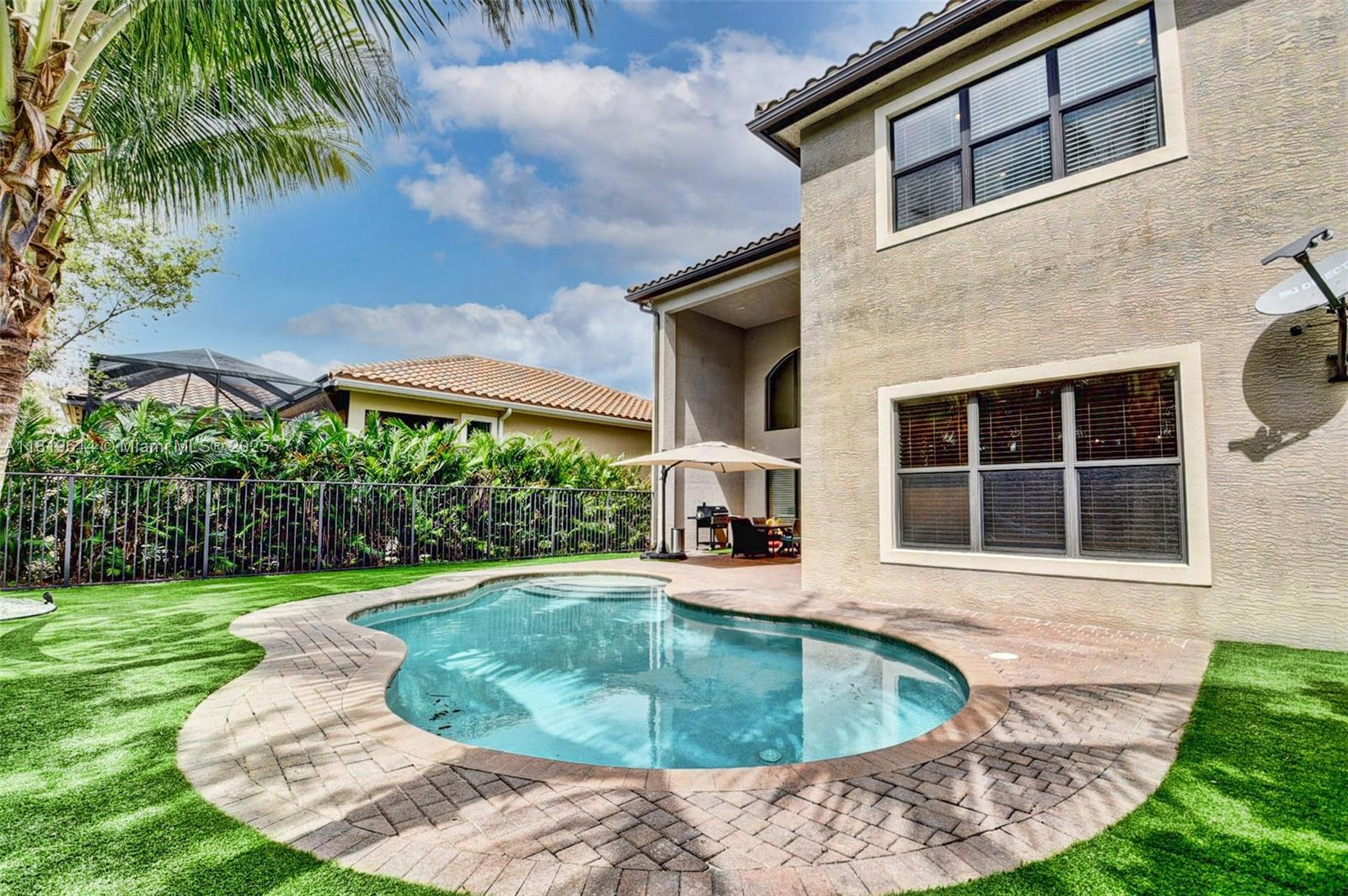 BRIDGES PL 8 - Residential Lease