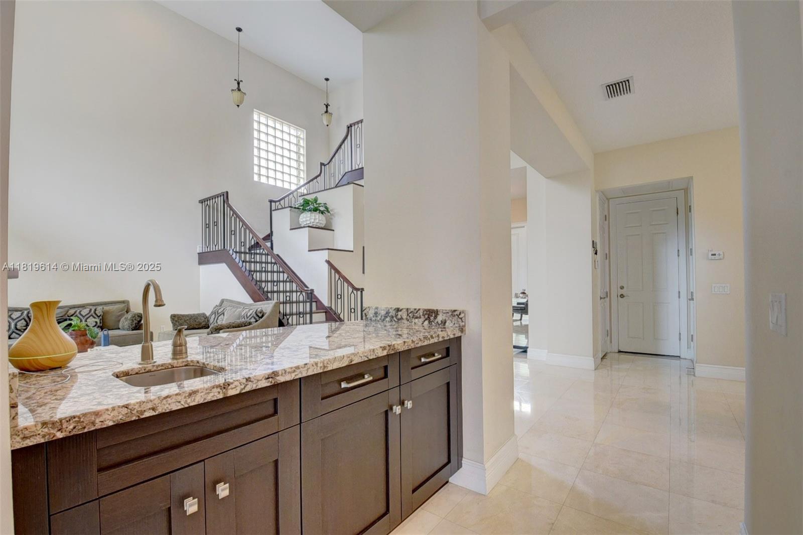 BRIDGES PL 8 - Residential Lease