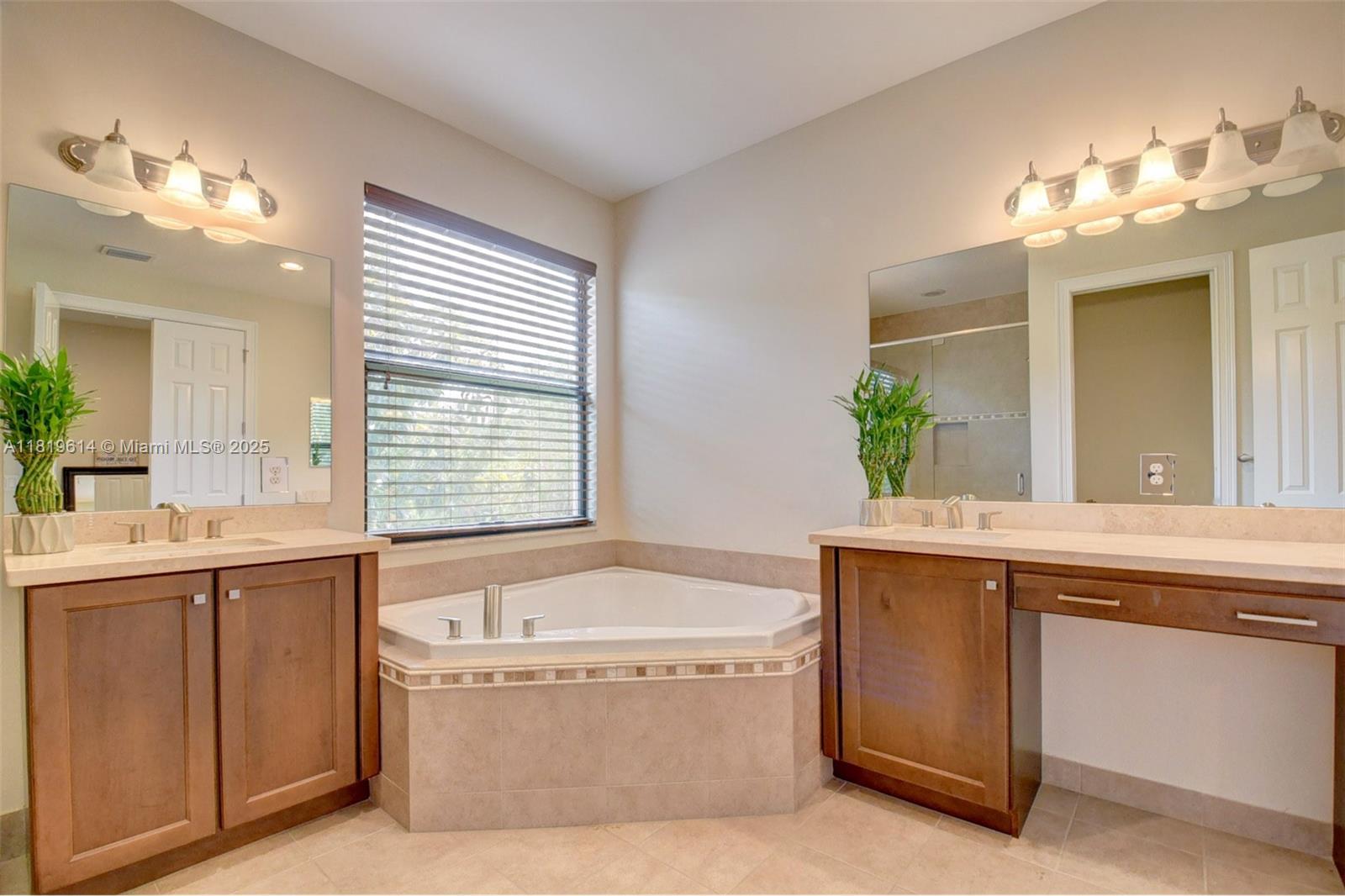 BRIDGES PL 8 - Residential Lease