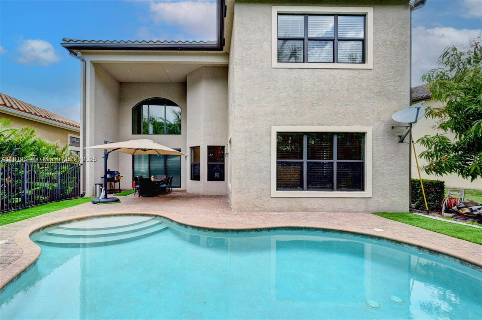 BRIDGES PL 8 - Residential Lease