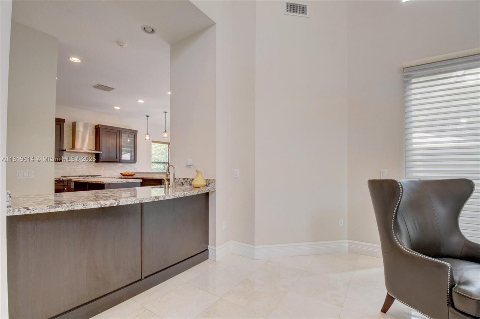 BRIDGES PL 8 - Residential Lease