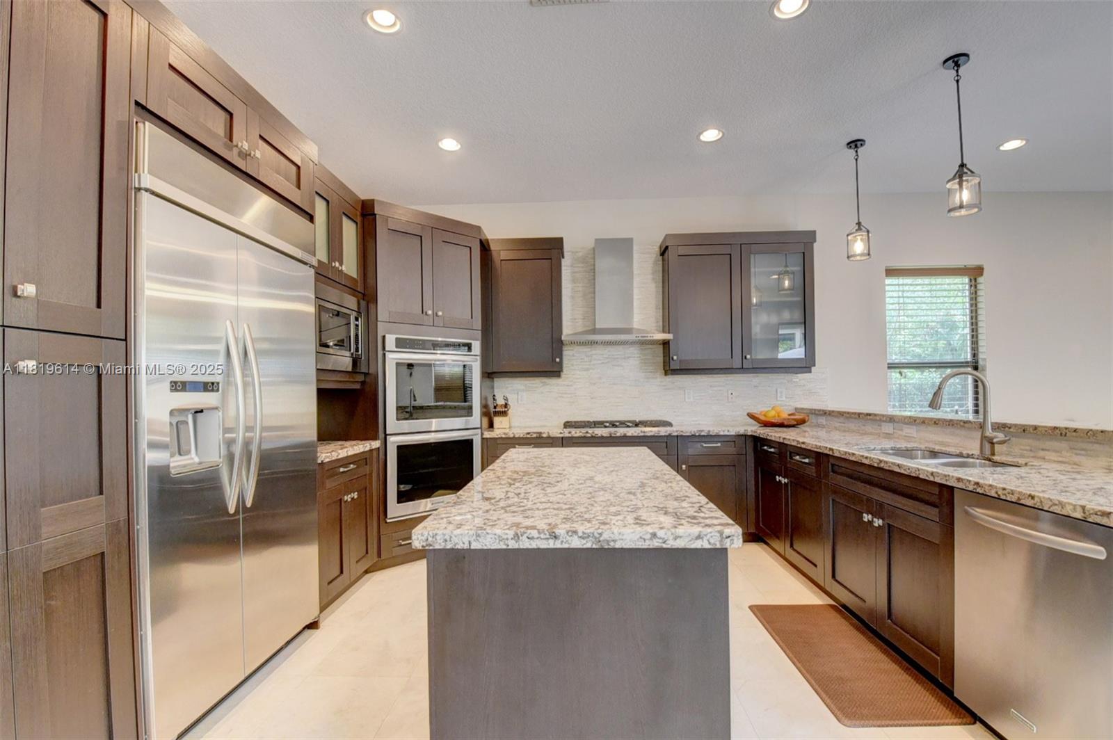 BRIDGES PL 8 - Residential Lease