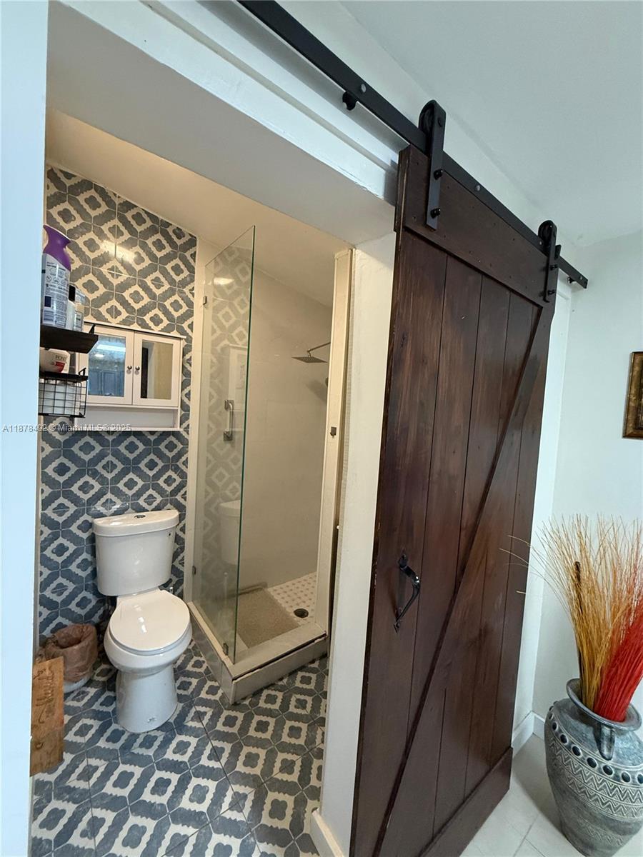 COLLIER ESTATES 4TH ADD - Residential Lease