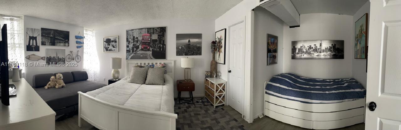 LINCOLN WEST TOWERS CONDO - Residential Lease