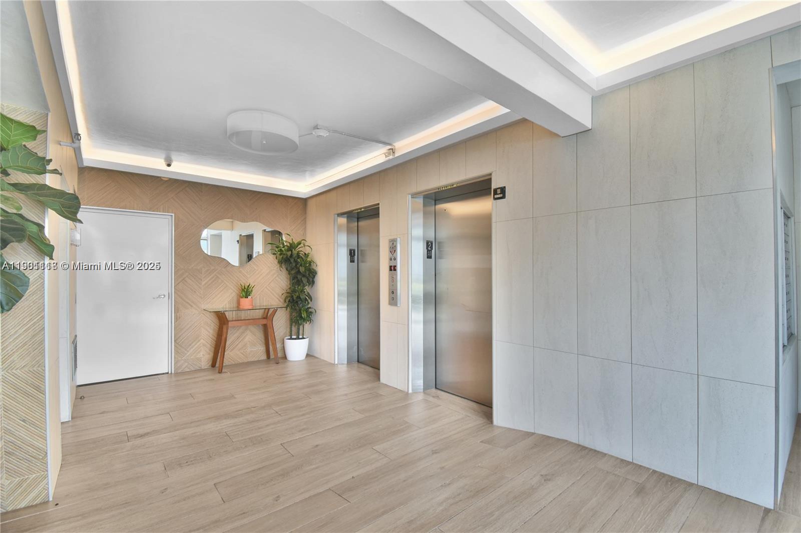 1331 Lincoln Rd 804