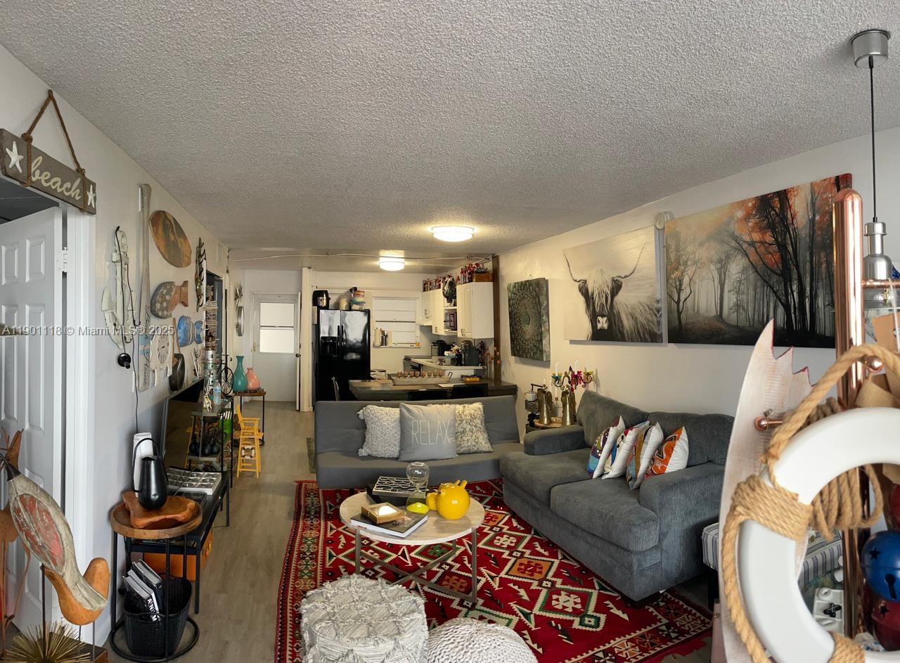 1331 Lincoln Rd 804