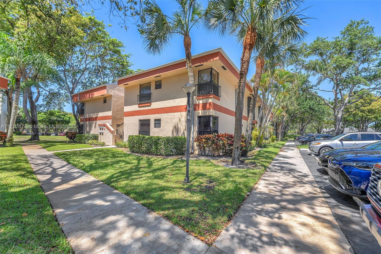 Property for Sale at 4110 S Carambola Cir S Cir 2111, Coconut Creek, Broward County, Florida - Bedrooms: 3 
Bathrooms: 2  - $294,999