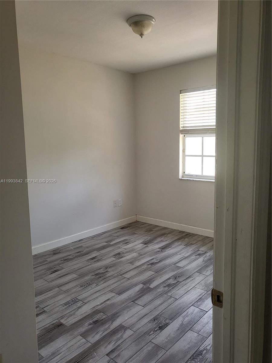 FLORIDIAN ISLES - Residential Lease