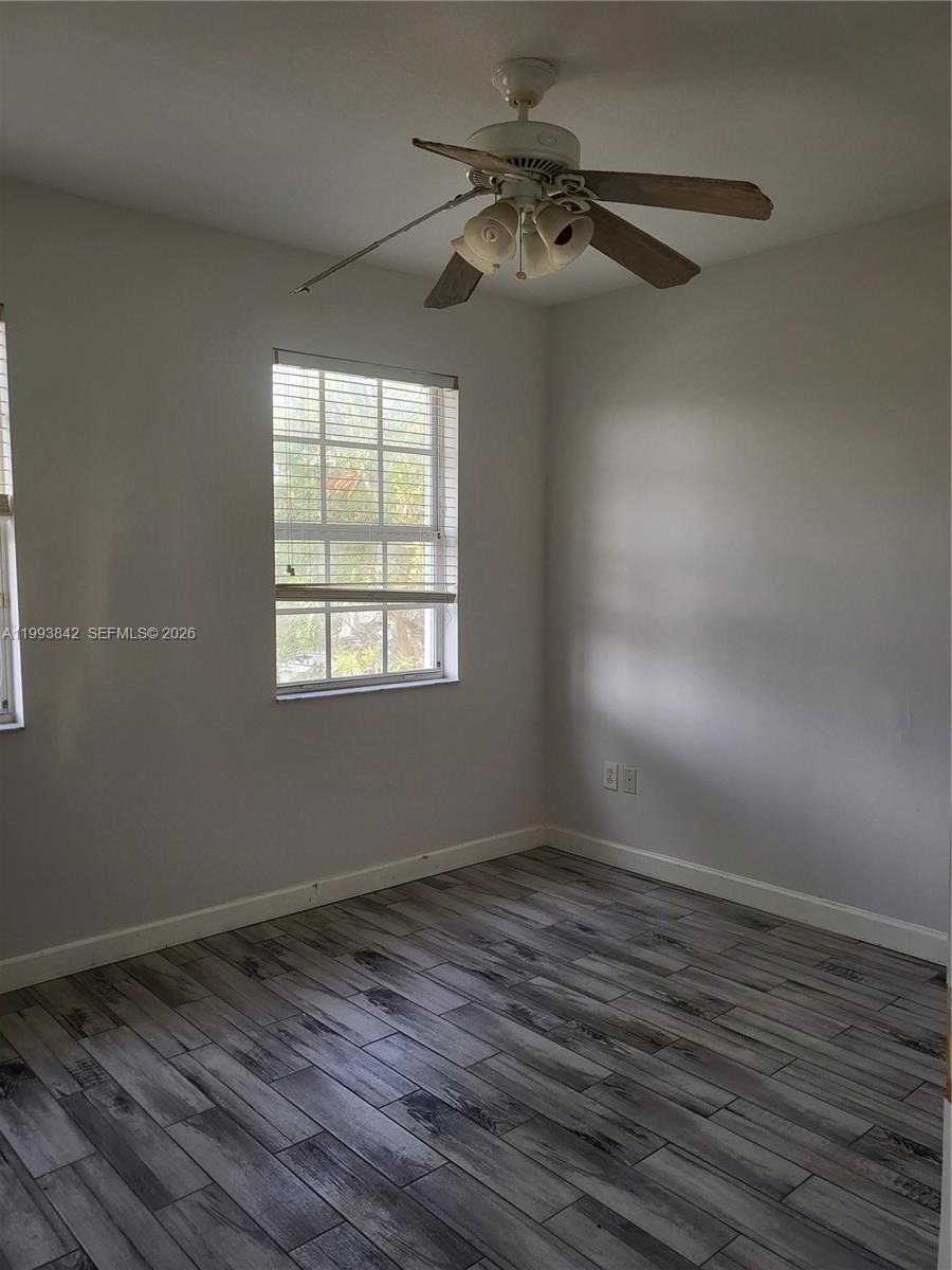 FLORIDIAN ISLES - Residential Lease