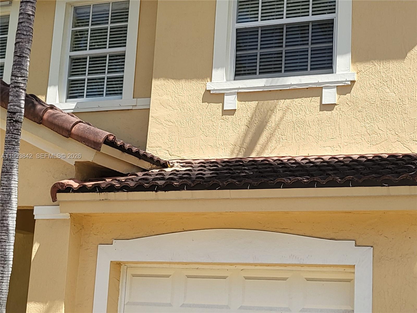 FLORIDIAN ISLES - Residential Lease