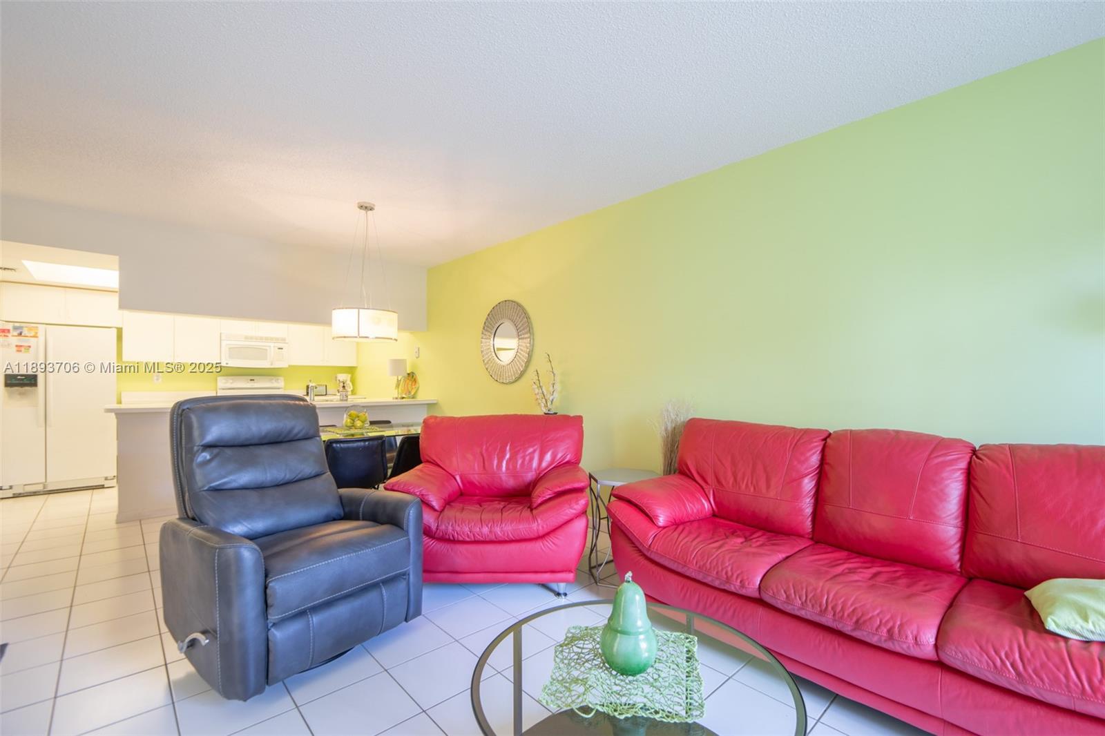 WATERSIDE VILLAGE OF PALM - Residential