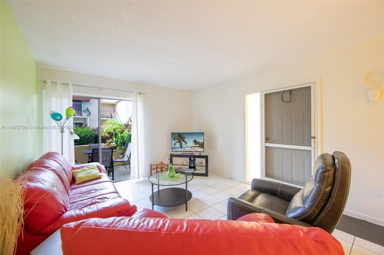 WATERSIDE VILLAGE OF PALM - Residential