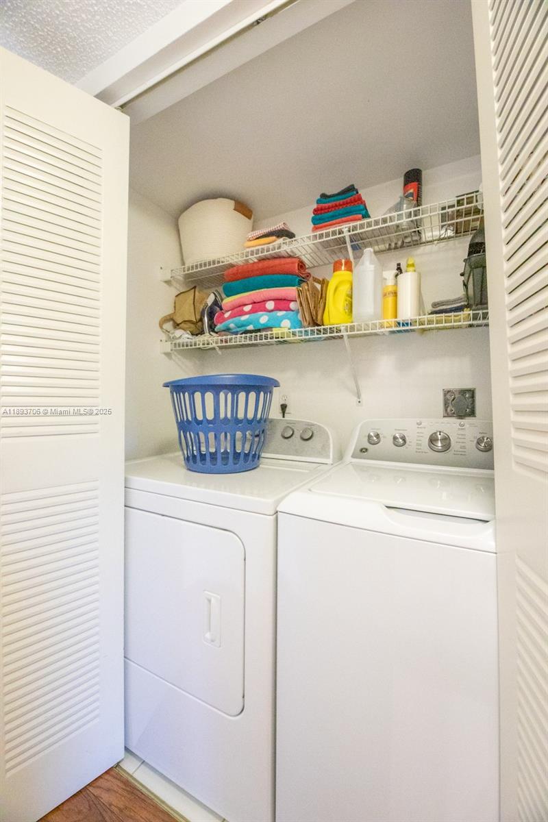 WATERSIDE VILLAGE OF PALM - Residential