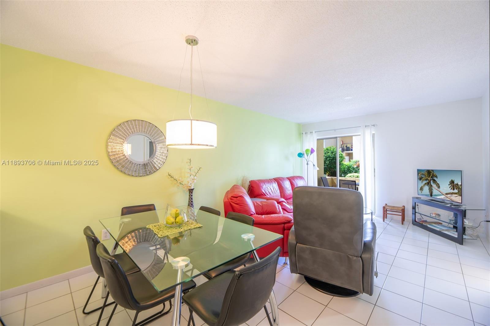 WATERSIDE VILLAGE OF PALM - Residential