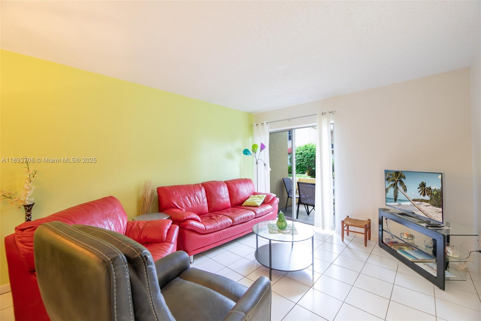 WATERSIDE VILLAGE OF PALM - Residential