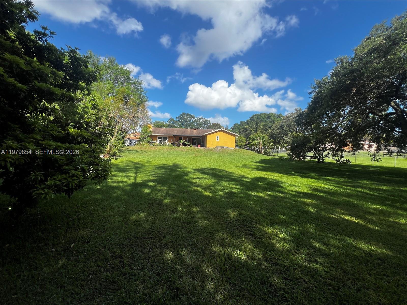 COUNTRY RANCH ESTATES SEC - Residential