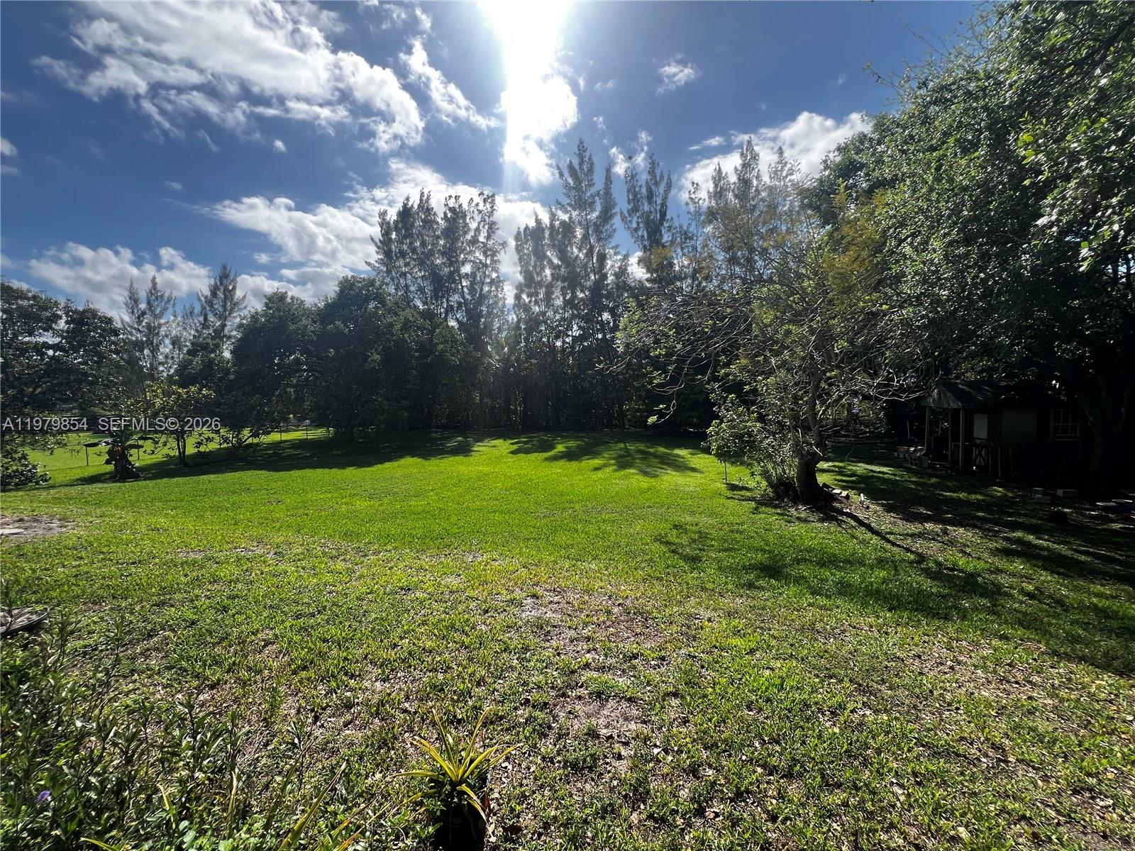 COUNTRY RANCH ESTATES SEC - Residential