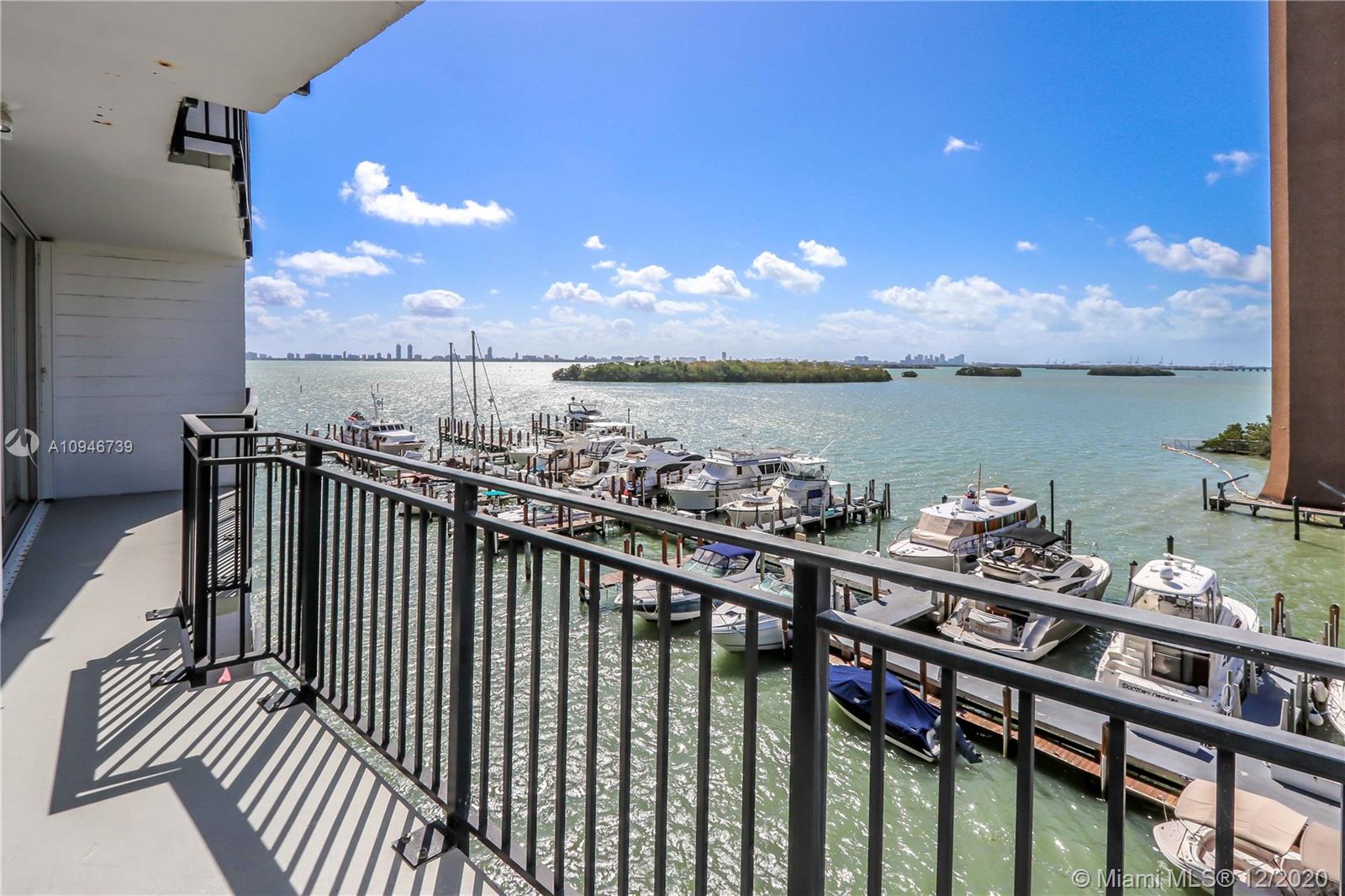 PALM BAY CONDOMINIUM - Residential