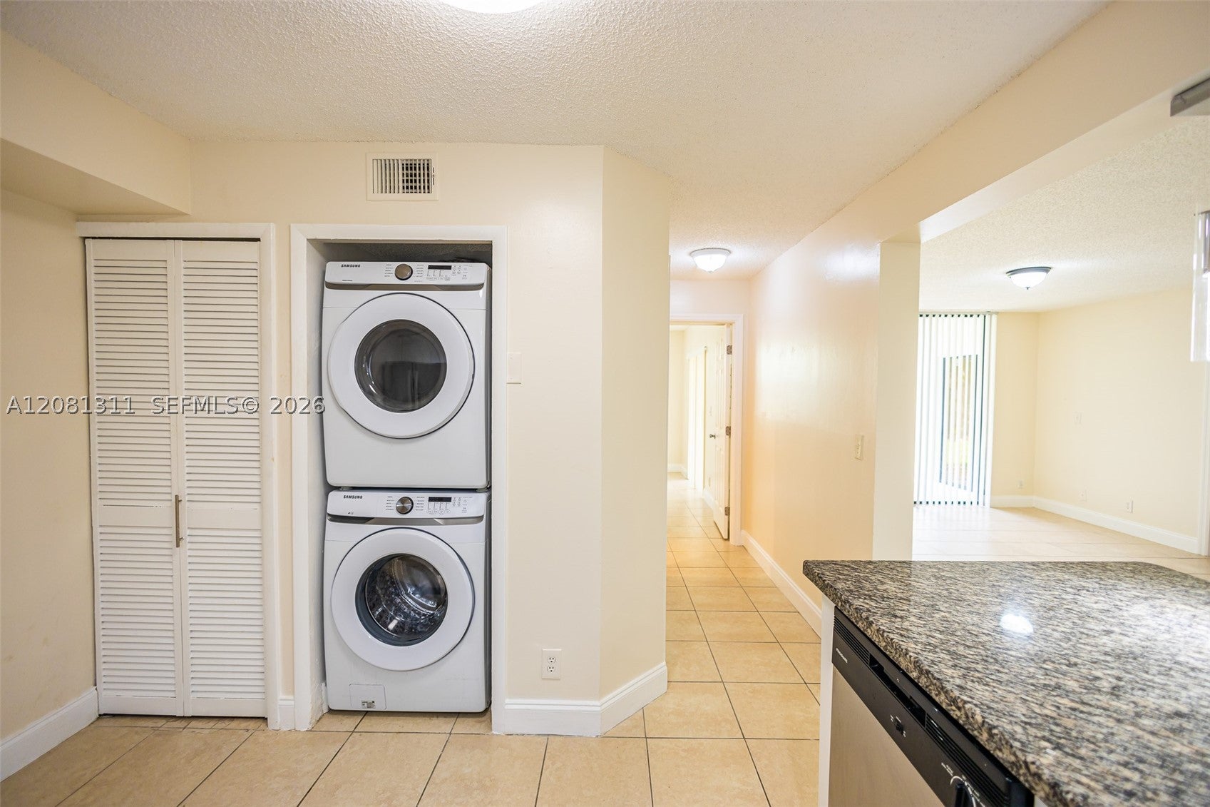 5681 Riverside Dr 105A6