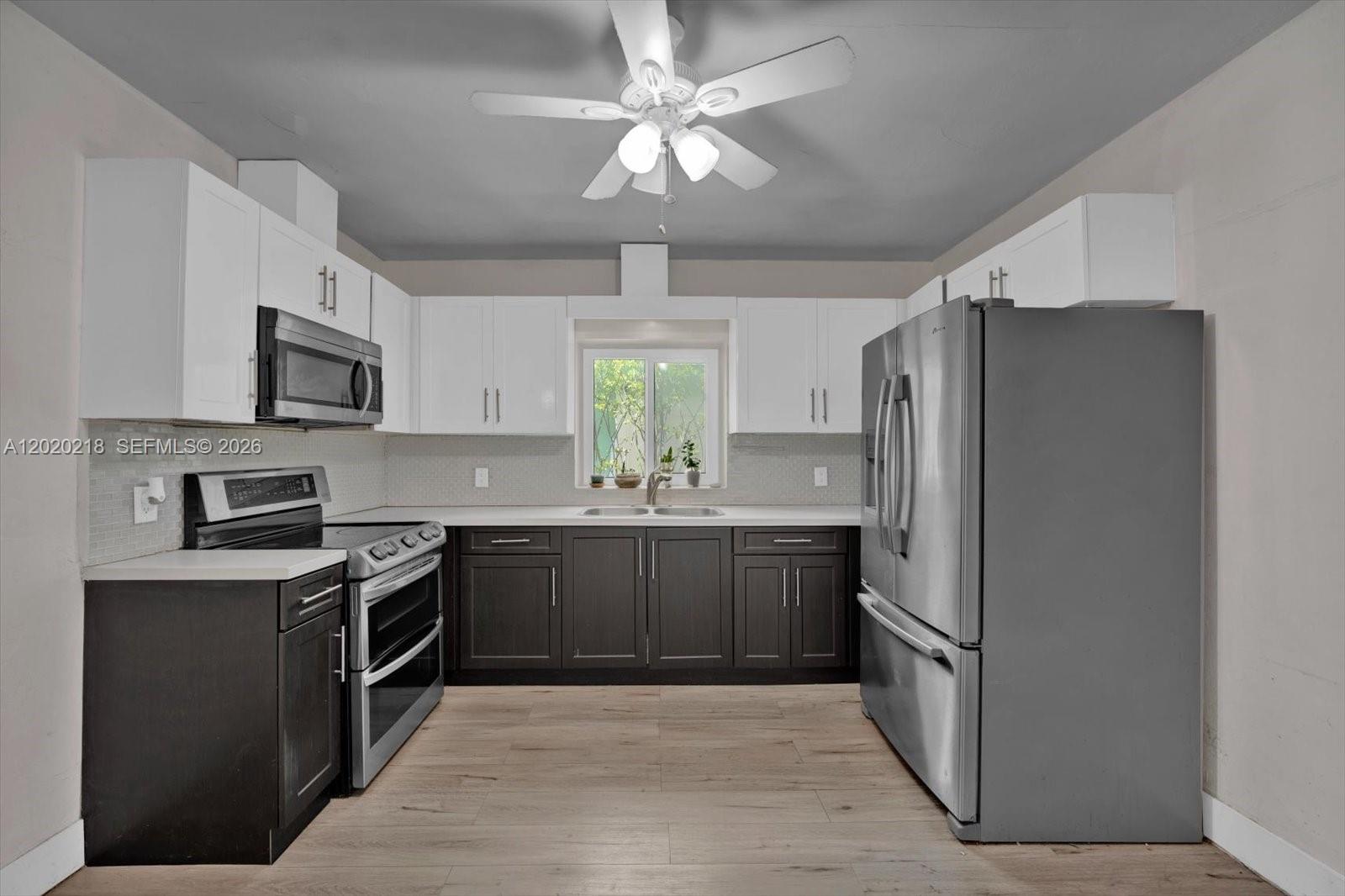 RIVERSIDE FARMS - Residential