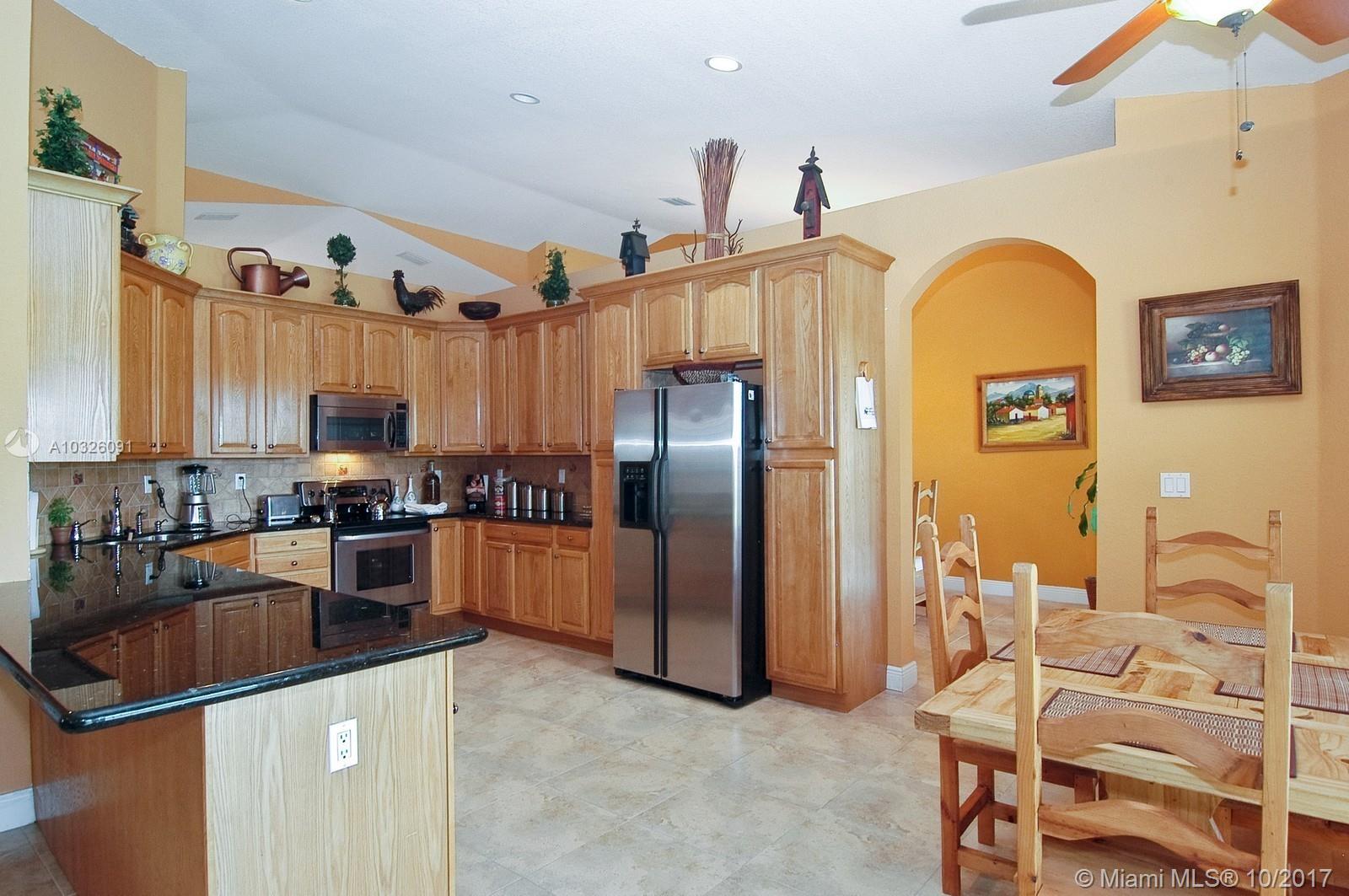 CRES ESTATES - Residential Lease