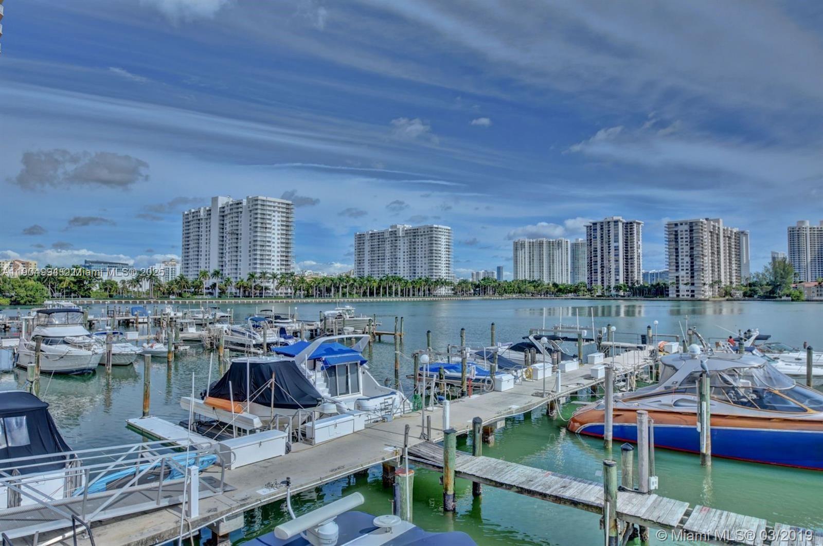 DEL PRADO MARINA - Residential