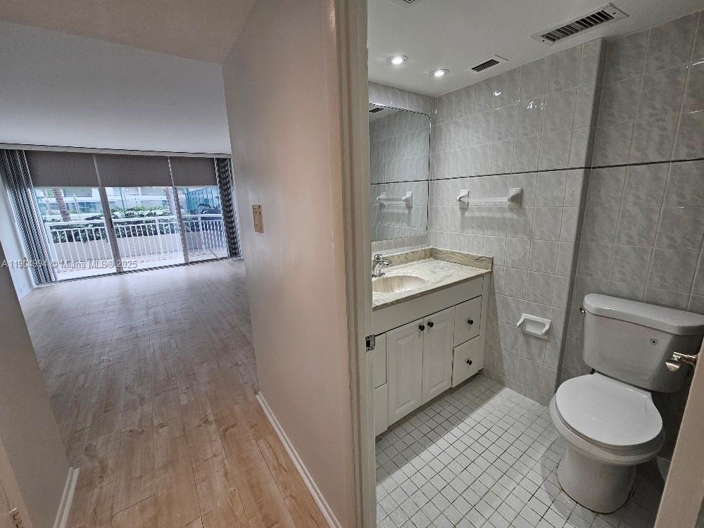 DEL PRADO MARINA - Residential