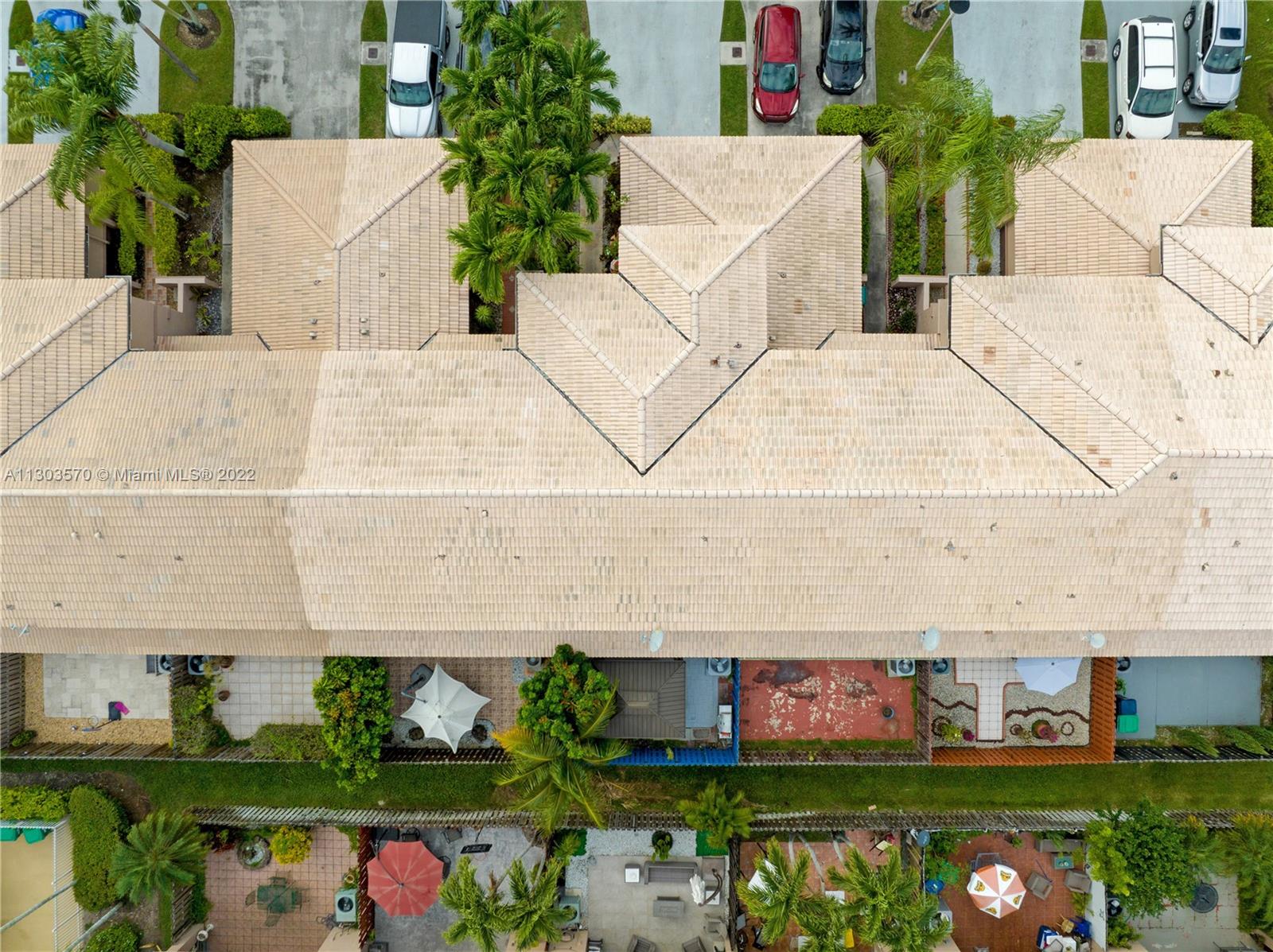 HEFTLERS LAGO MAR WEST - Residential