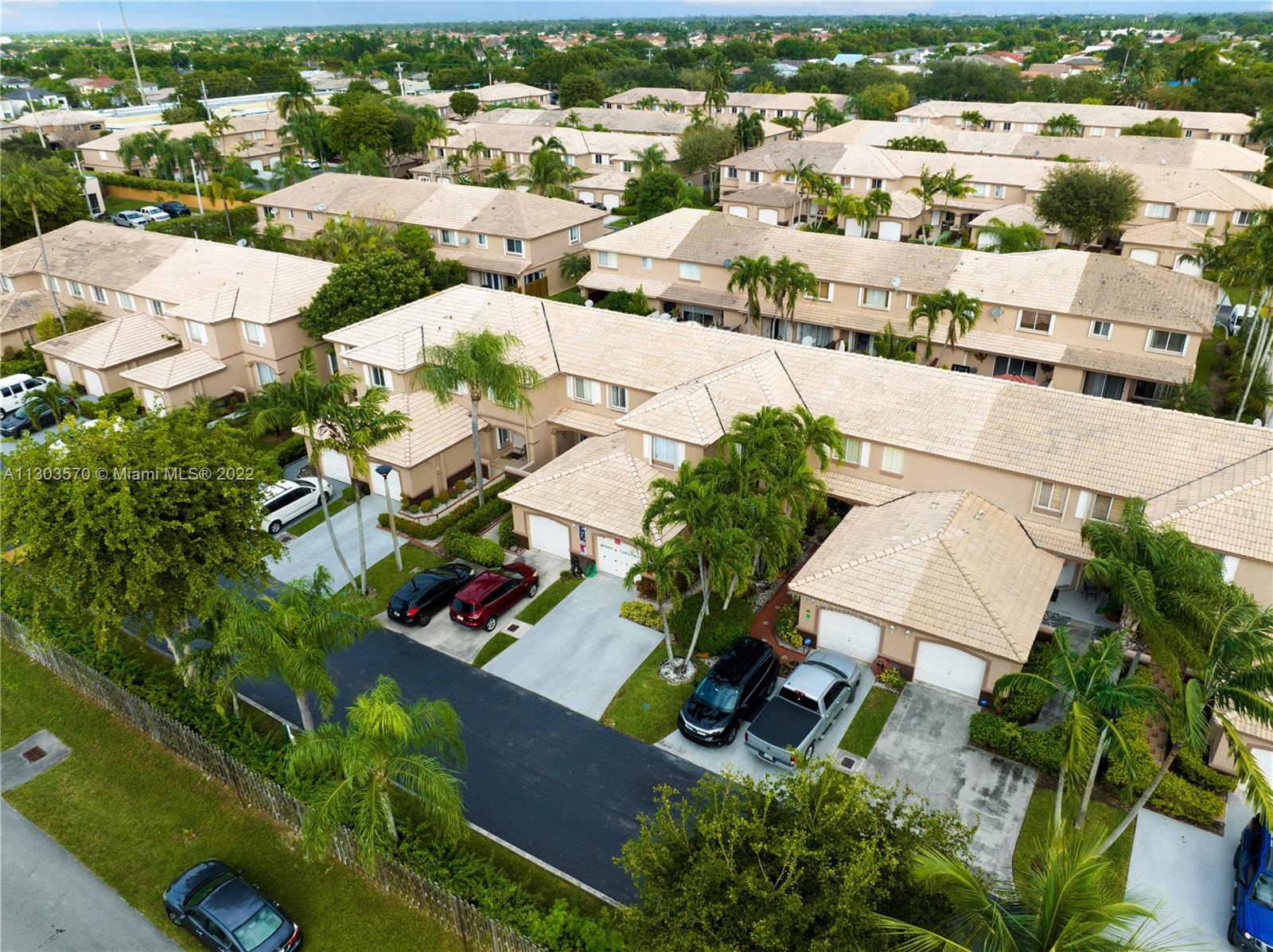 HEFTLERS LAGO MAR WEST - Residential