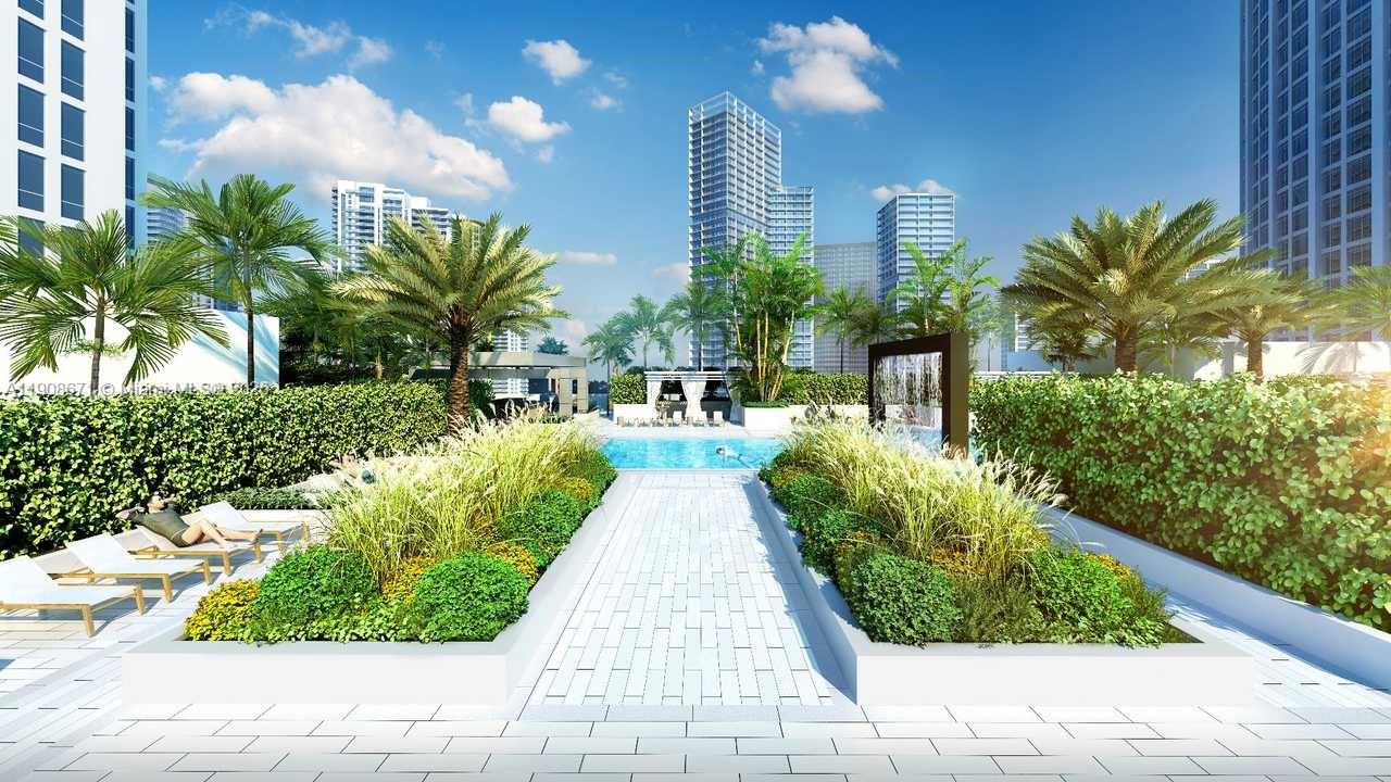 Muze at Met - Residential Lease