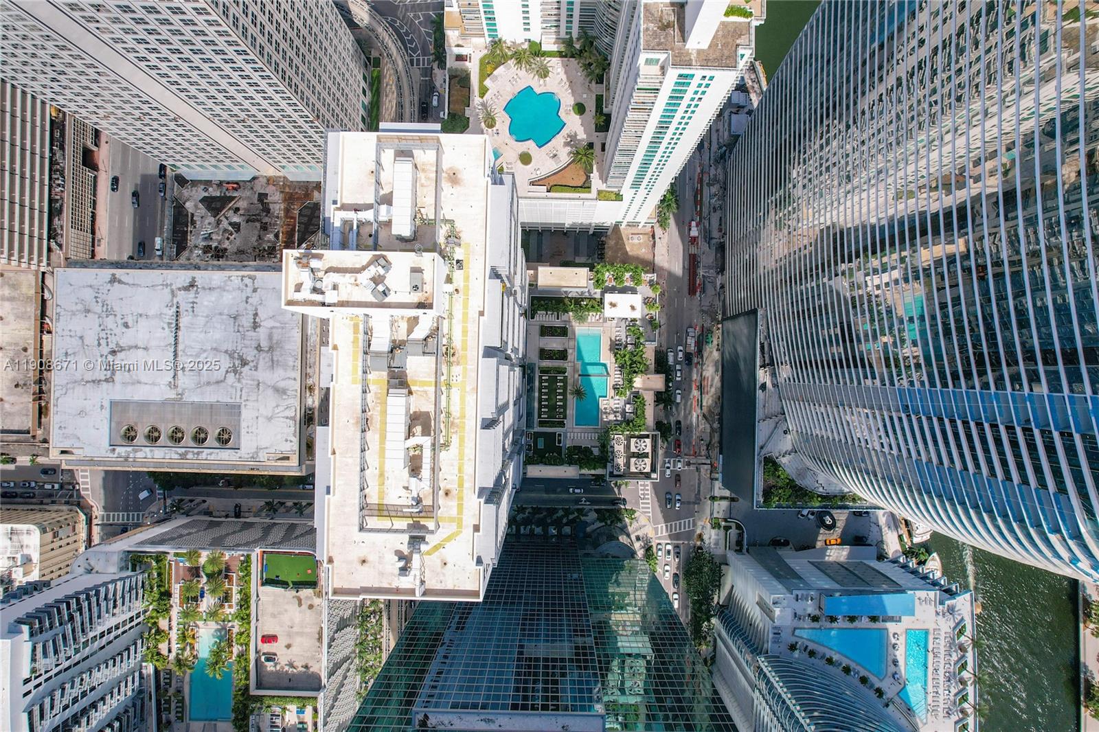 Muze at Met - Residential Lease