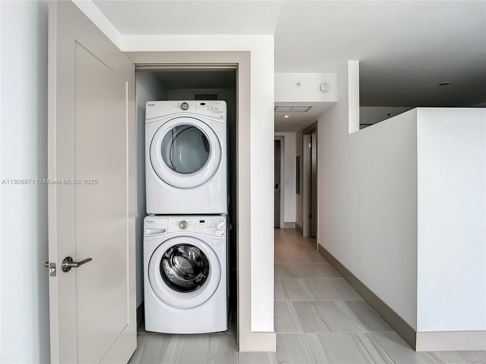 Muze at Met - Residential Lease