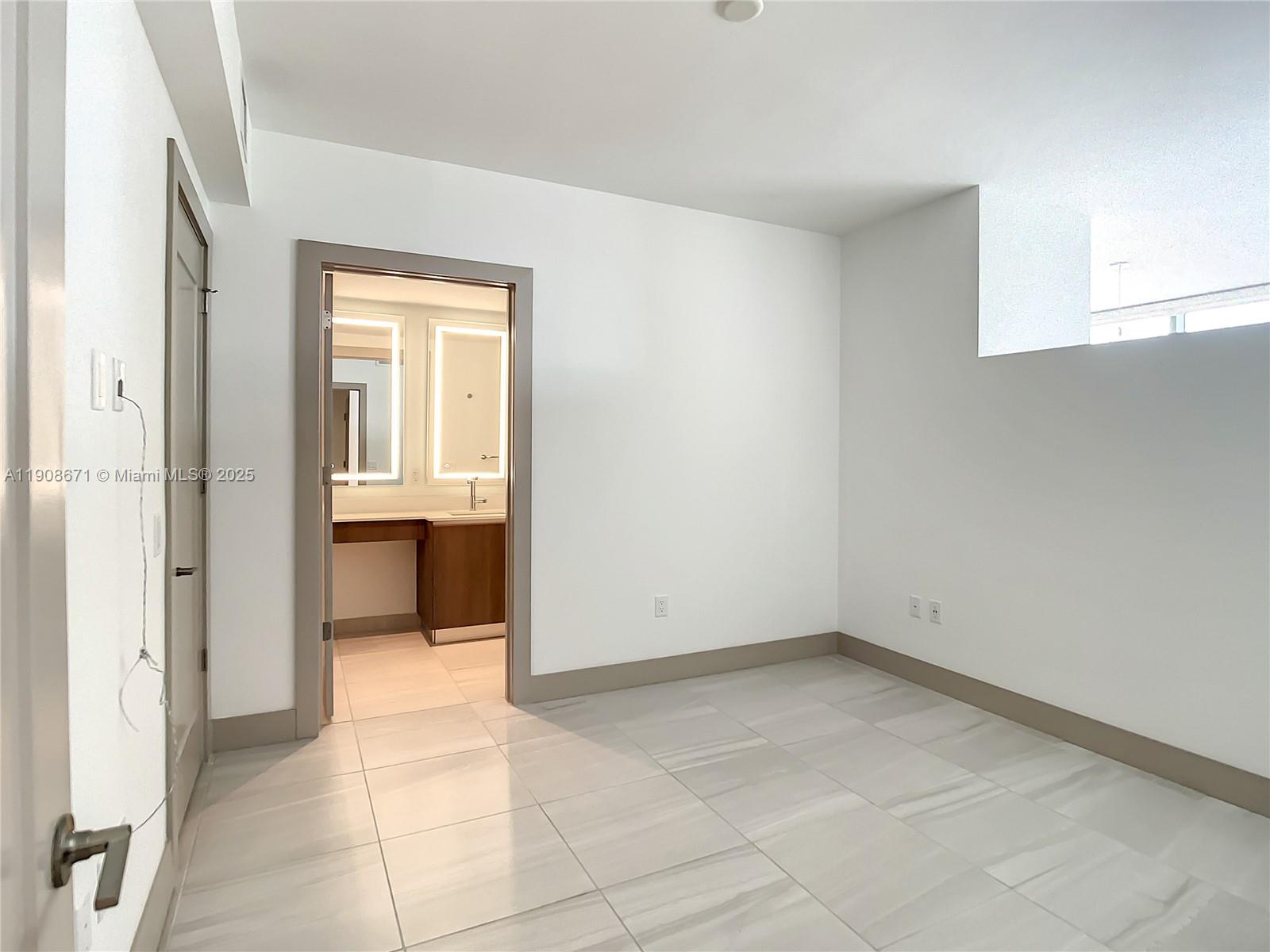 Muze at Met - Residential Lease