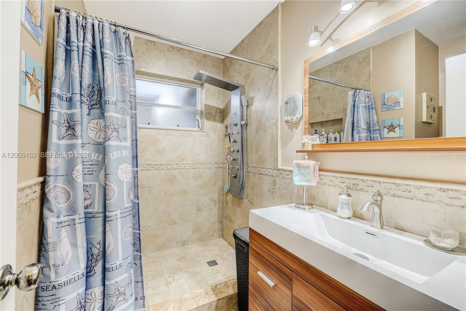 MIRAMAR SEC 7 - Residential