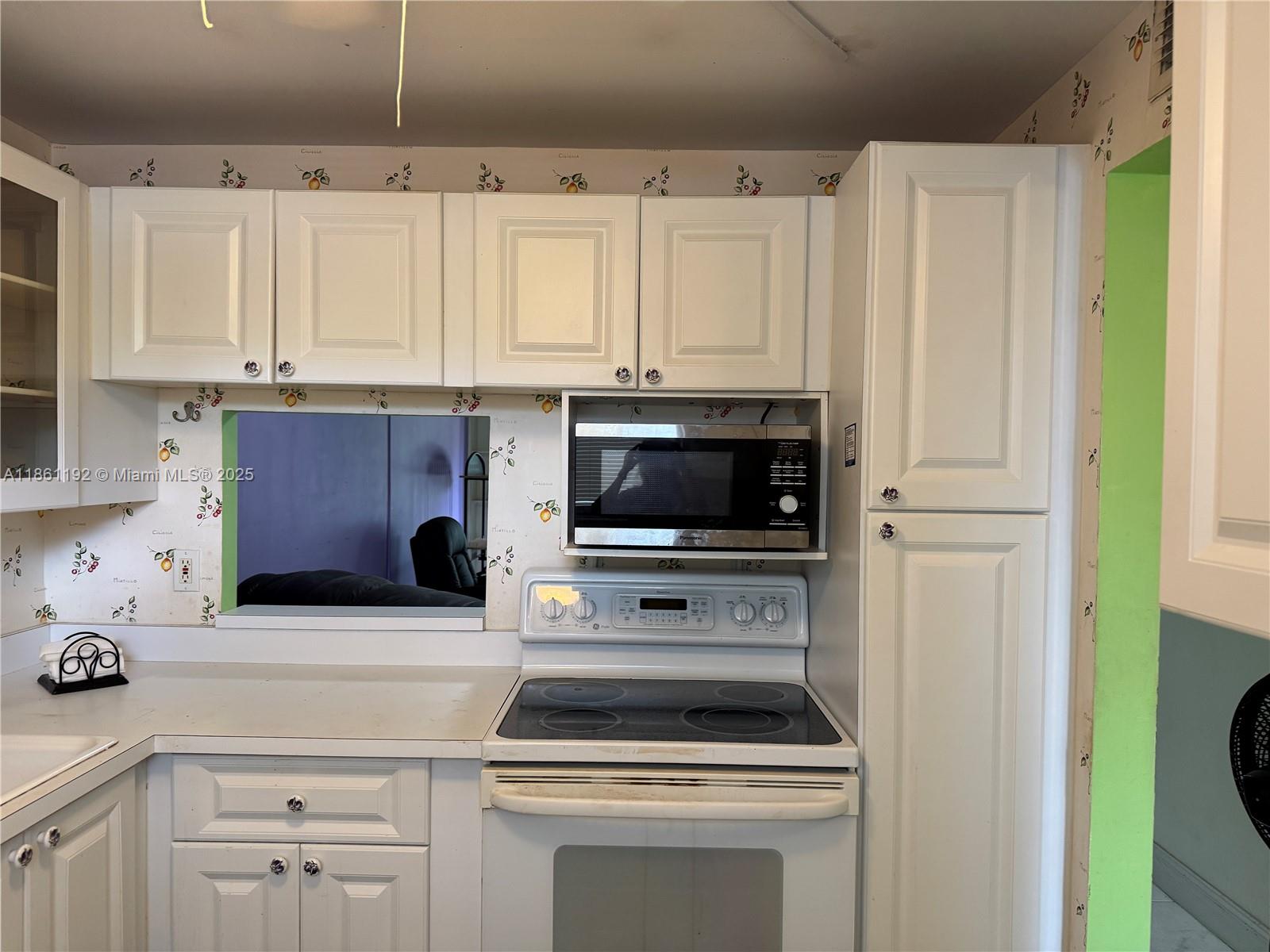 HOLIDAY SPRINGS VILLAGE 2 - Residential